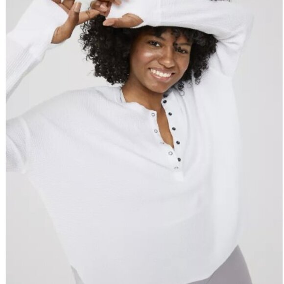 Offline by Aerie | White Long Sleeve Waffle Thermal T-Shirt Top Size Medium - Picture 1 of 9